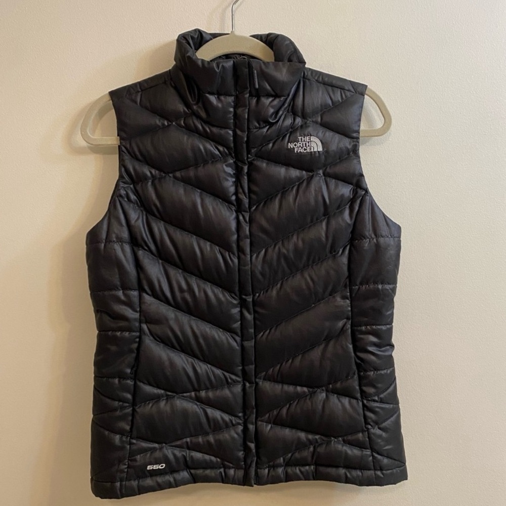 The North Face Black Quilted Vest- Size XS